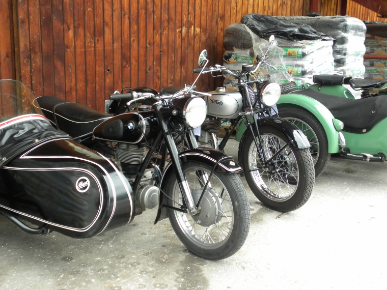 Bild: 06_BMW_1954_12PS.jpg