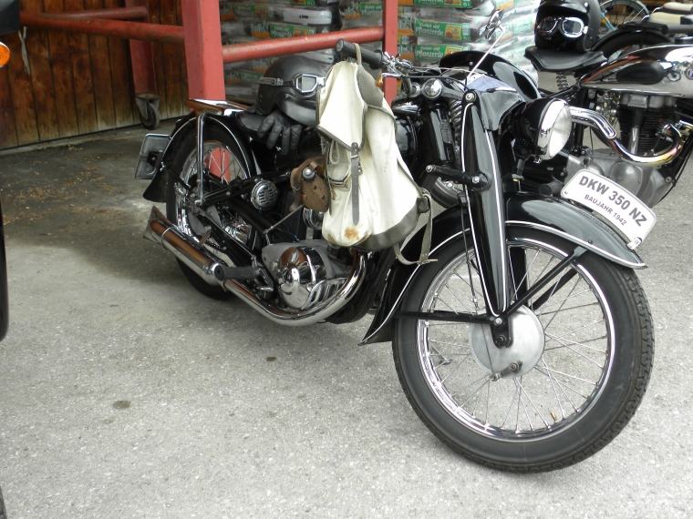 Bild: 09_DKW_1942_10K5PS.jpg