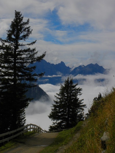 Bild: 20_Blick_ins_Tal.jpg