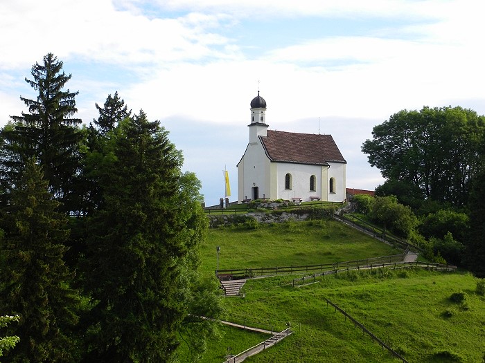 Bild: 03_Peterskapelle-beflaggt.jpg